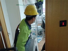 冬季工(gōng)业冷水机组的维护保养